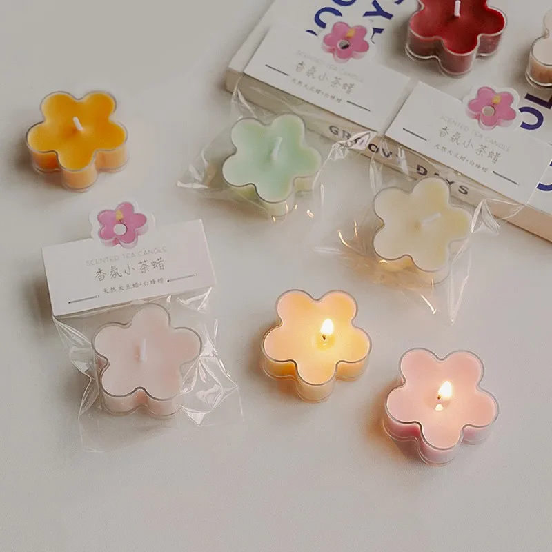 S84d4b139d3d84f458c0d79558daa0938F.webp Flower Tea Light Candle – 4h Scented Soy Wax - Image 1